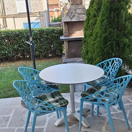 شقة Garden With Private Parking سبليت